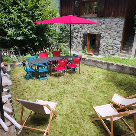 Belle Maison Traditionnelle - Les Chavonnes *