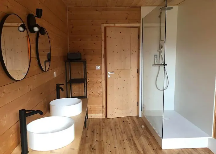 Semesterbostad Belle Maison Traditionnelle - Les Chavonnes Courchevel