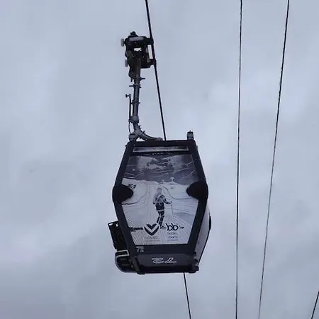 Belle Maison Traditionnelle - Les Chavonnes *